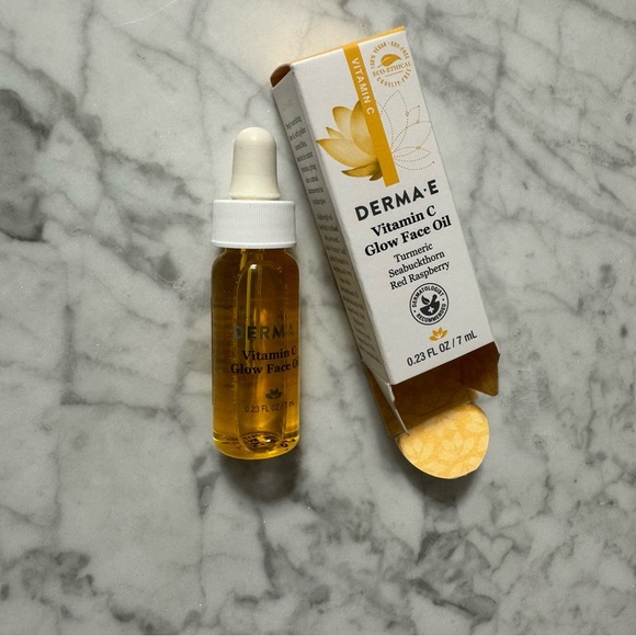 Derma.e Vitamin C Glow Face Oil - Picture 7 of 7